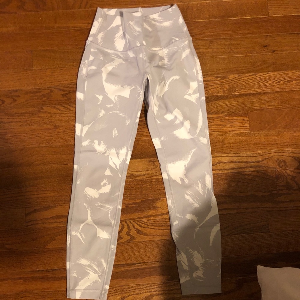 Lululemon Wunder Under Crop